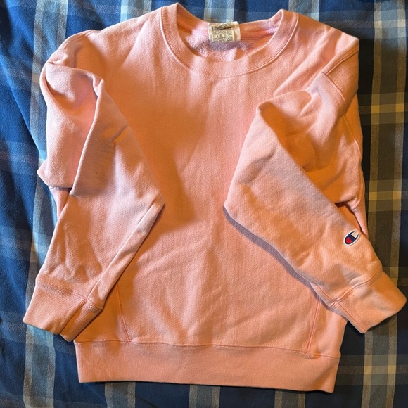 Champion Sweatshirt Color: light pink - Picture 2 of 9